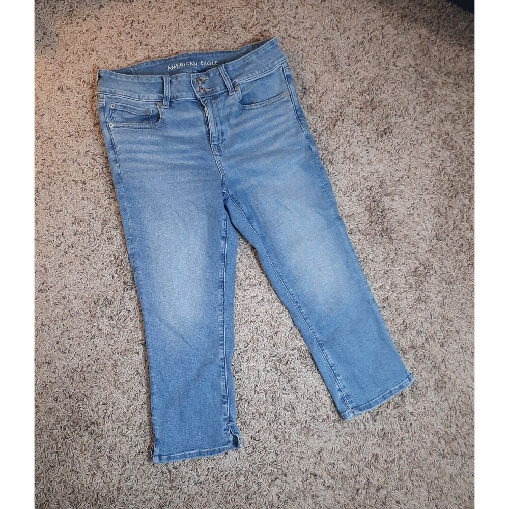 American Eagle Next Level Stretch Double-Button Capri Jeans Size 10